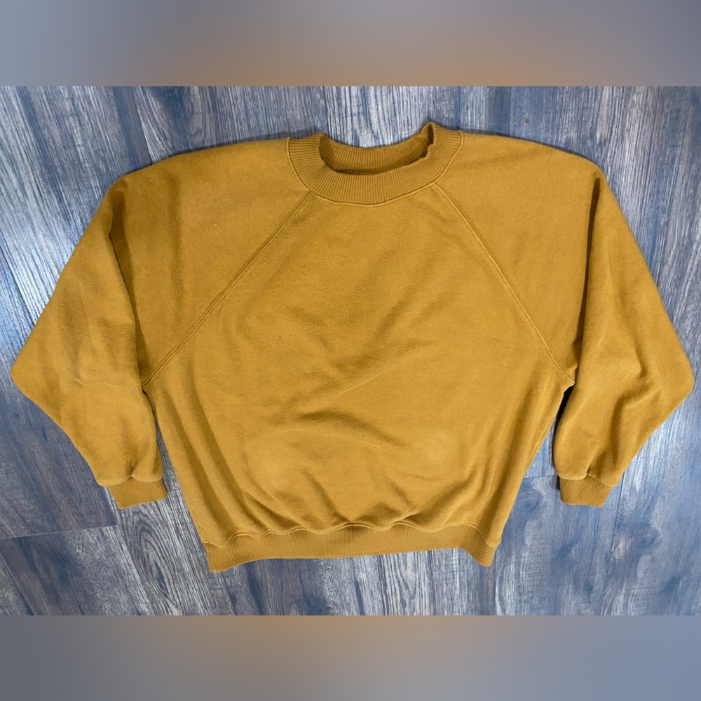 Women’s Size XS American Eagle Outfitters Golden Sweatshirt